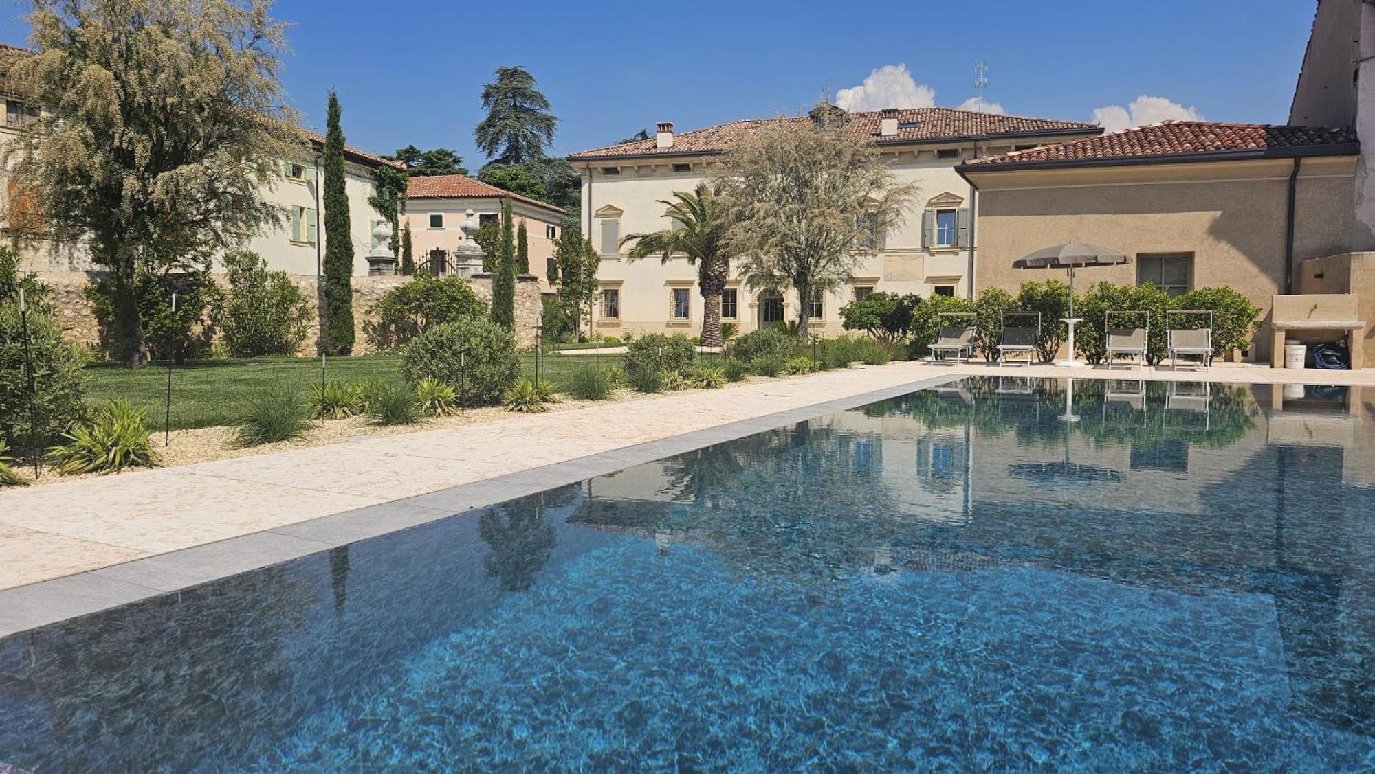 Villa Tosi - Luxury Apartments In Villa Veneta Tregnago Exterior photo